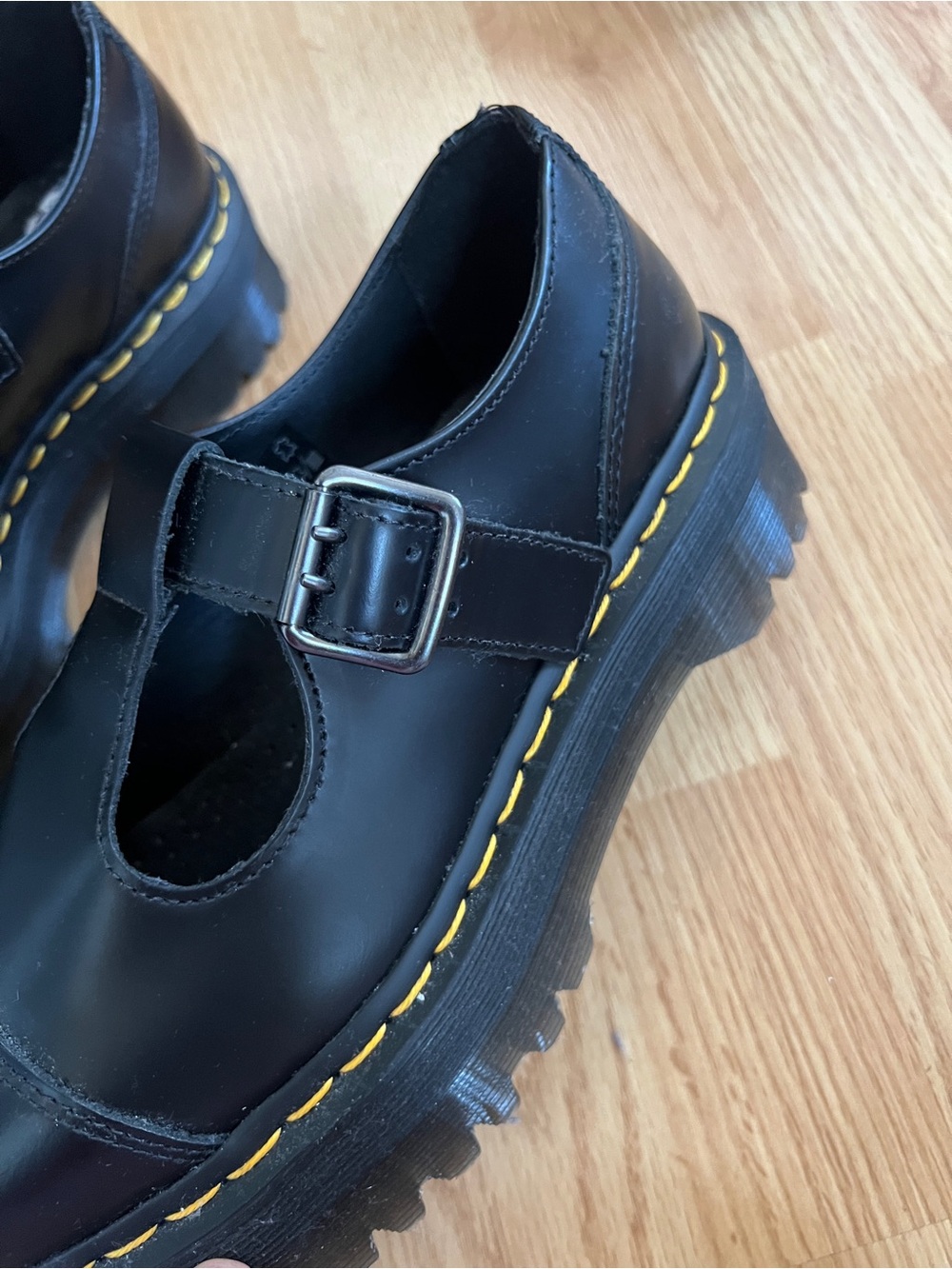 Dr. Martens Black Leather Mary Jane Platform Bethan Shoes Size 9 NWOT - Picture 3 of 5